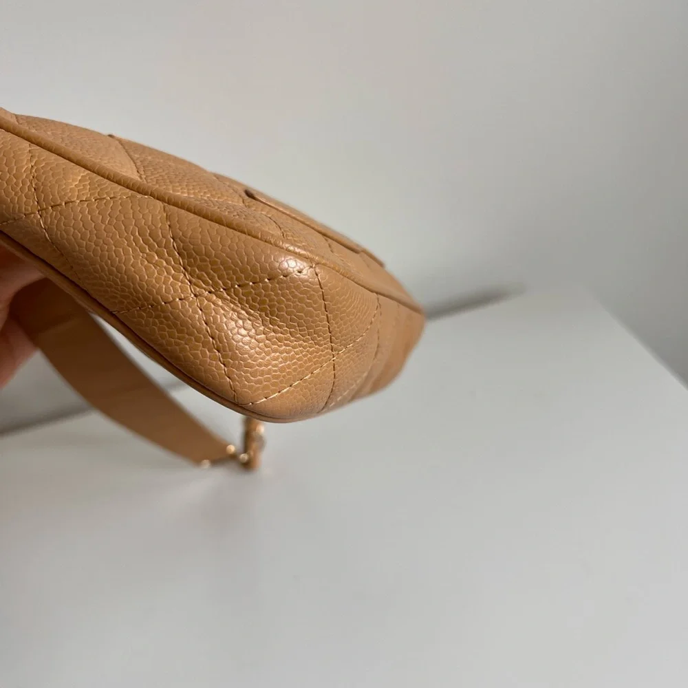 Chanel timeless caviar shoulder bag - Picture 10 of 16